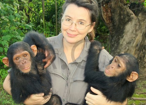 Roxane with Maïka & Santa (right)